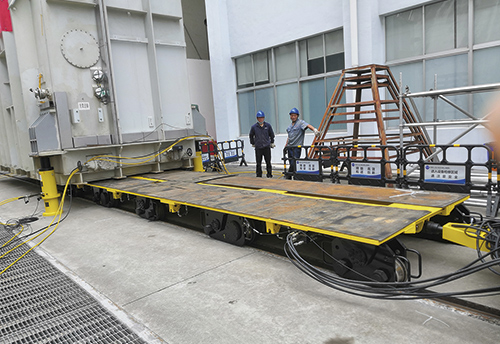 Synchronous Lifting & Maintenance of Large Electric Shovels<br /><br /><br /><br /><br /><br /><br /><br /><br /><br /><br /><br /><br /><br /><br /><br /><br /><br /><br /><br /><br /><br /><br />
